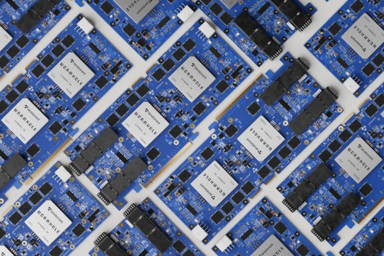 Tenstorrent วางตัวเป็นผู้ท้าชิง Nvidia ในตลาดชิป AI สำหรับงาน inference
