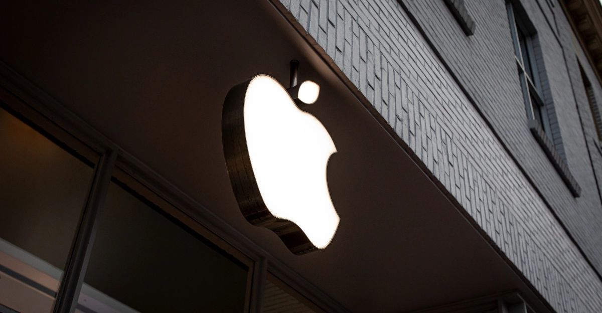 Chang Liu อดีตวิศวกรระบบไฟฟ้า Apple ที่ถูกกล่าวหาว่าดาวน์โหลดเอกสารลับกว่า 1,000 หน้าหลังลาออก